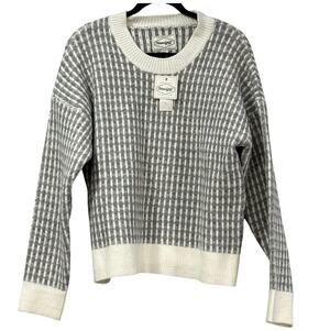 Cozy Geometric Gray White Fuzzy Knit Minimalist Pullover Sweater Women Large NWT